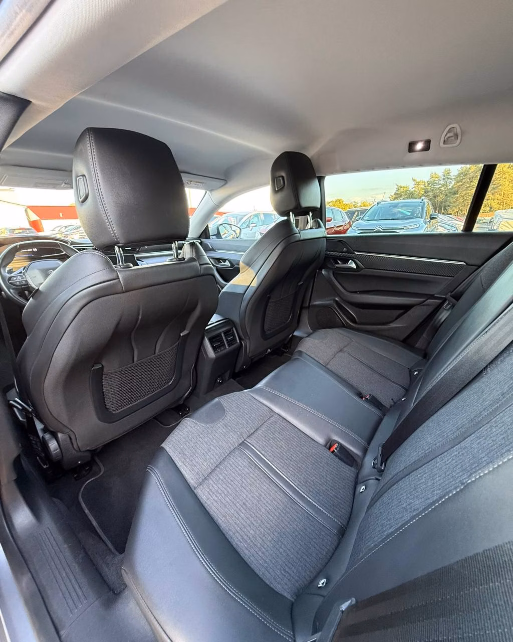 Peugeot 508 фото 10