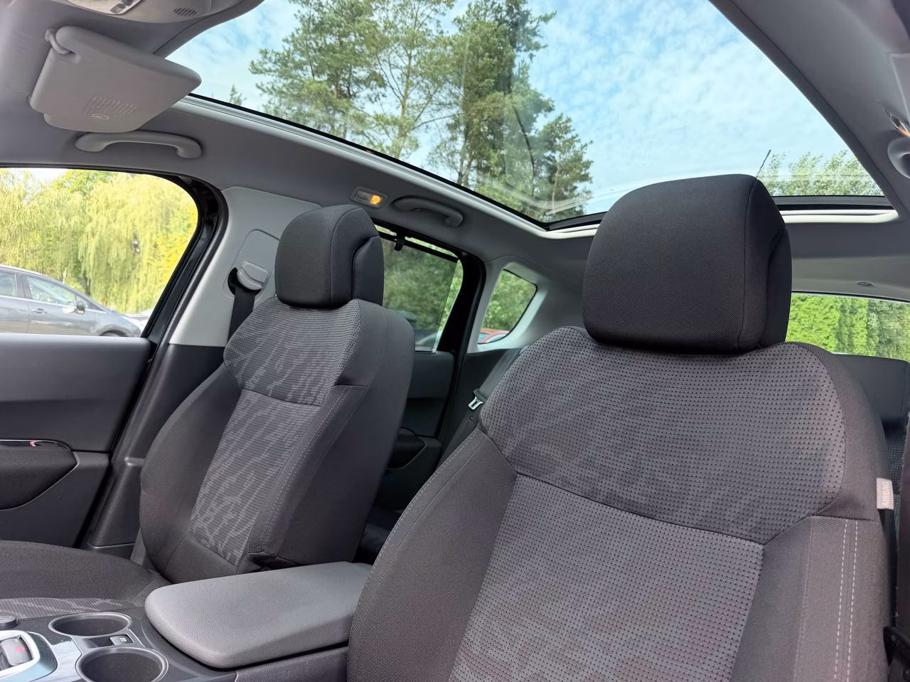 Peugeot 3008 фото 12