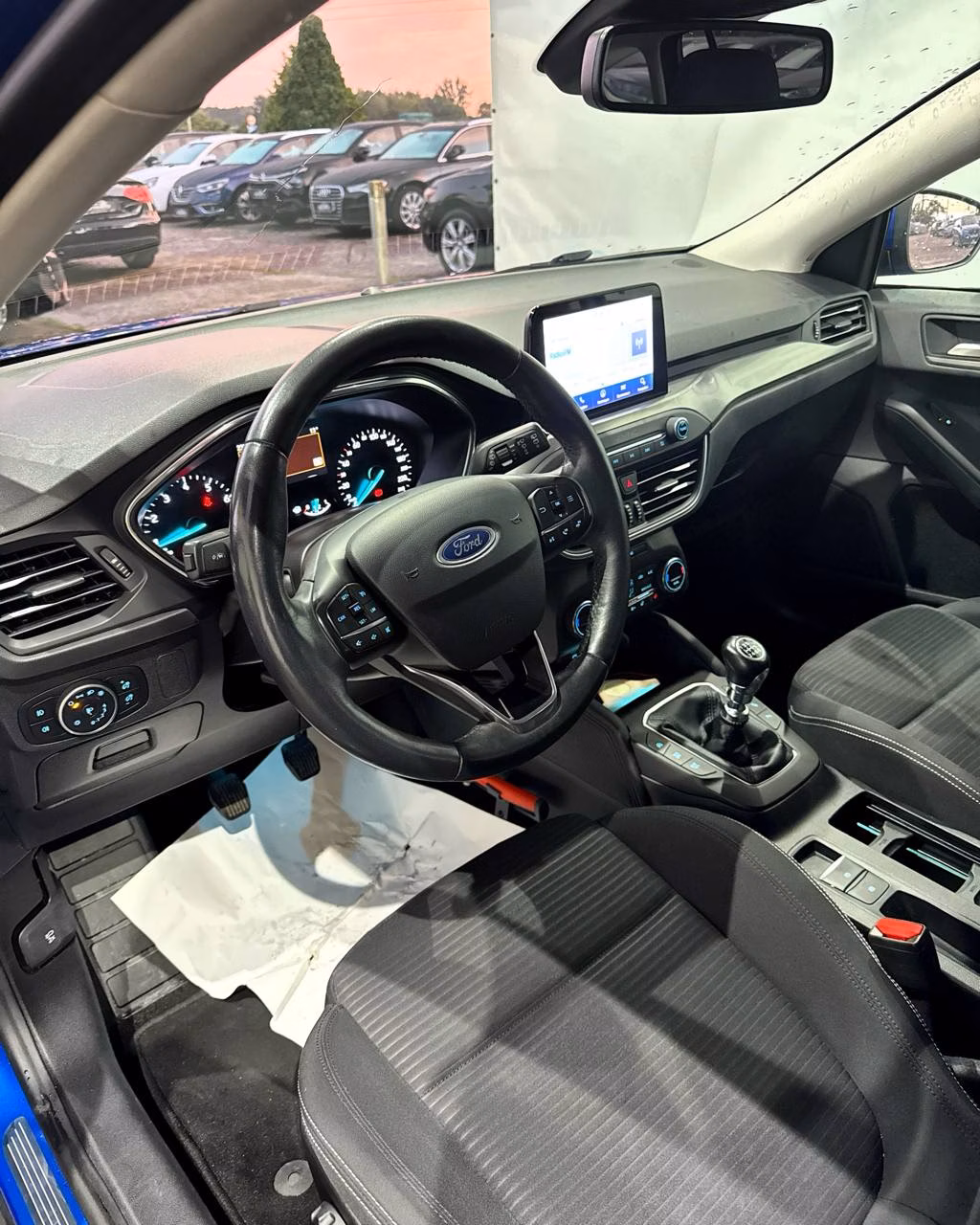 Ford Focus фото 11