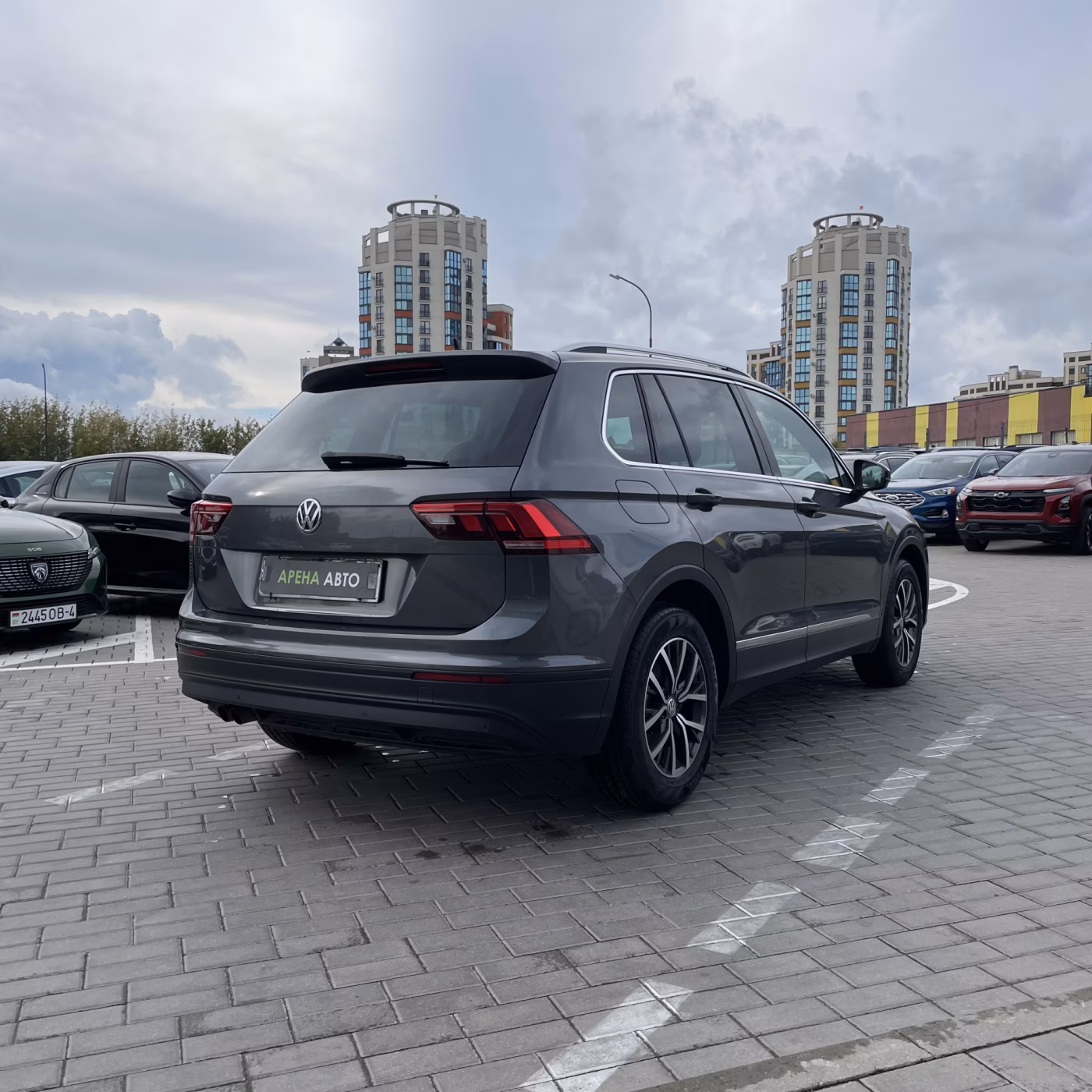 Volkswagen Tiguan фото 4