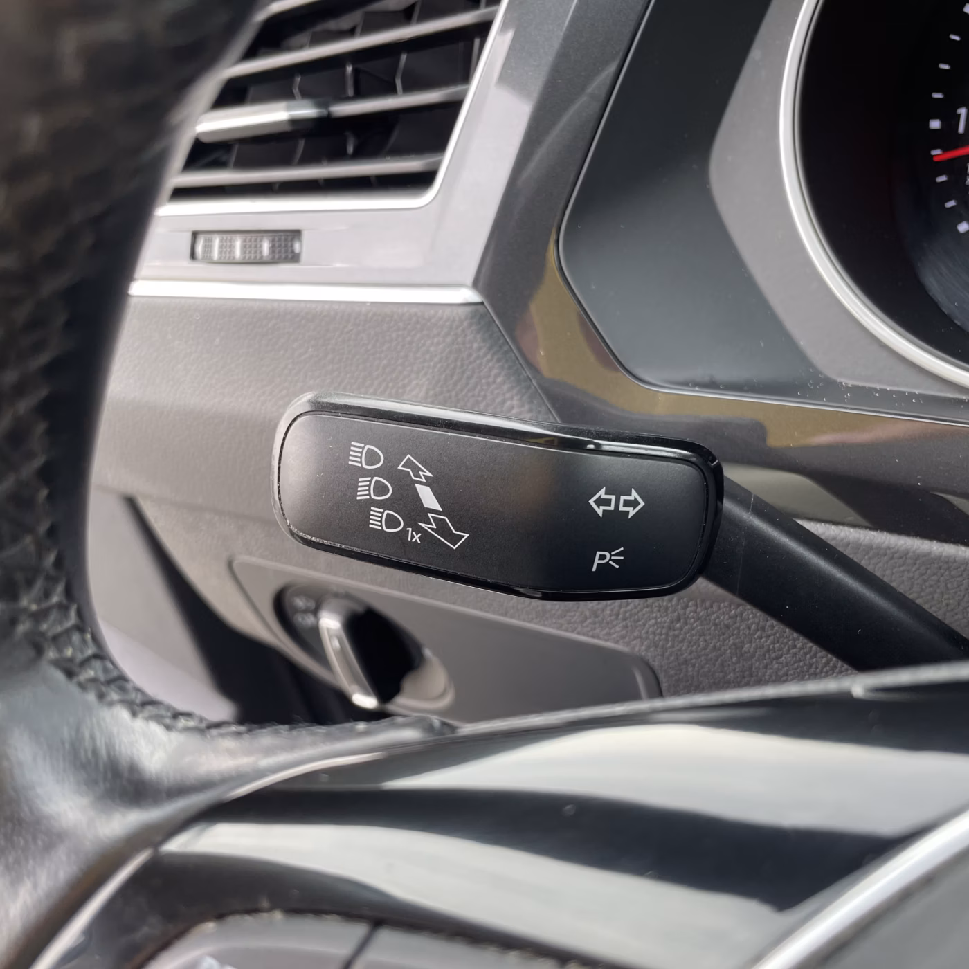 Volkswagen Tiguan фото 15