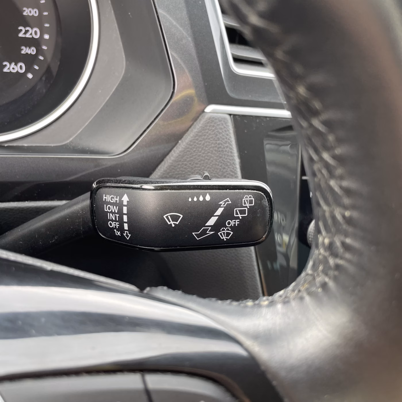 Volkswagen Tiguan фото 16