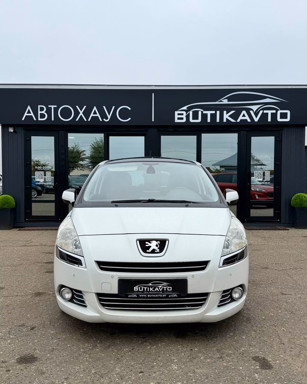 Peugeot 5008 фото 2