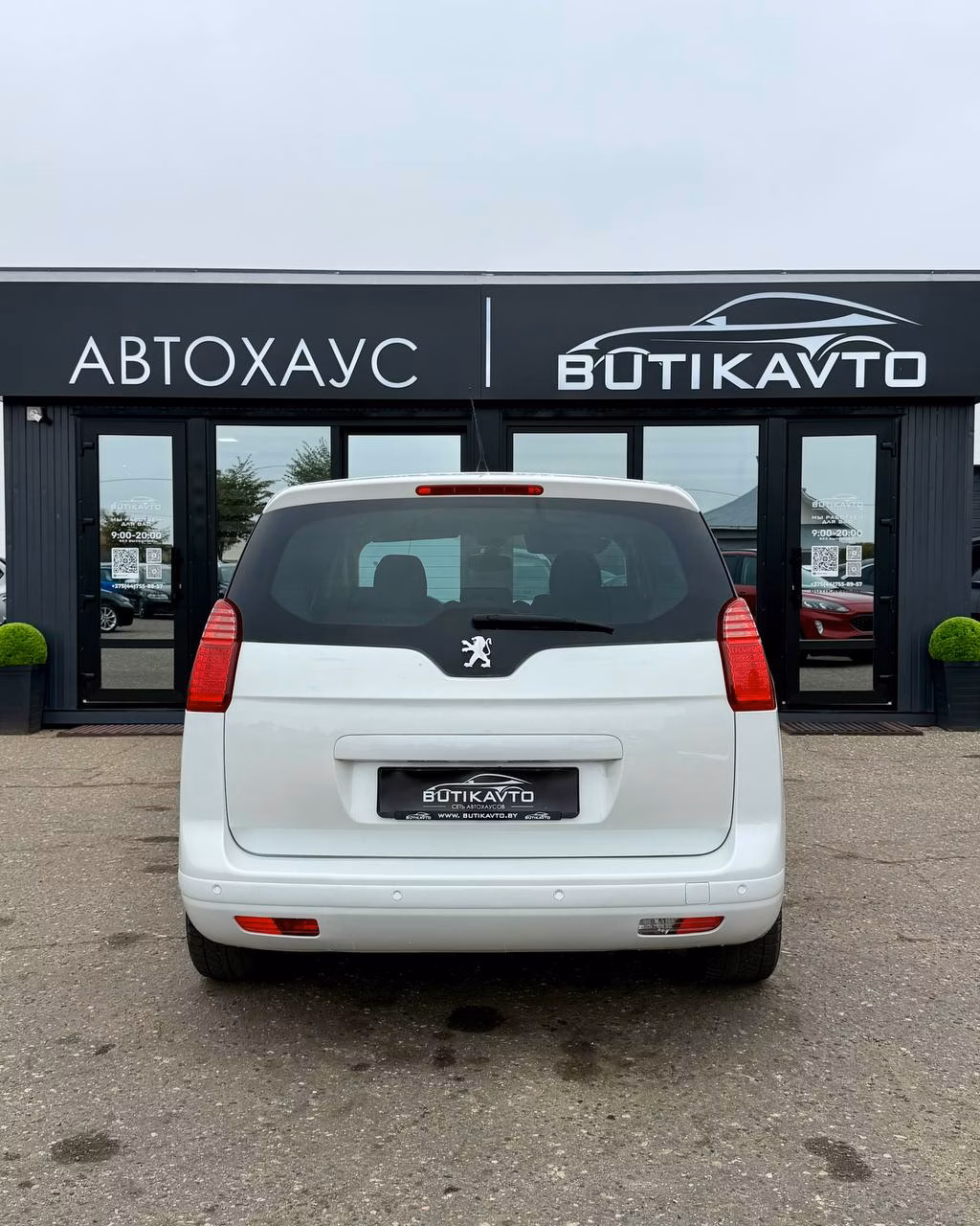 Peugeot 5008 фото 6
