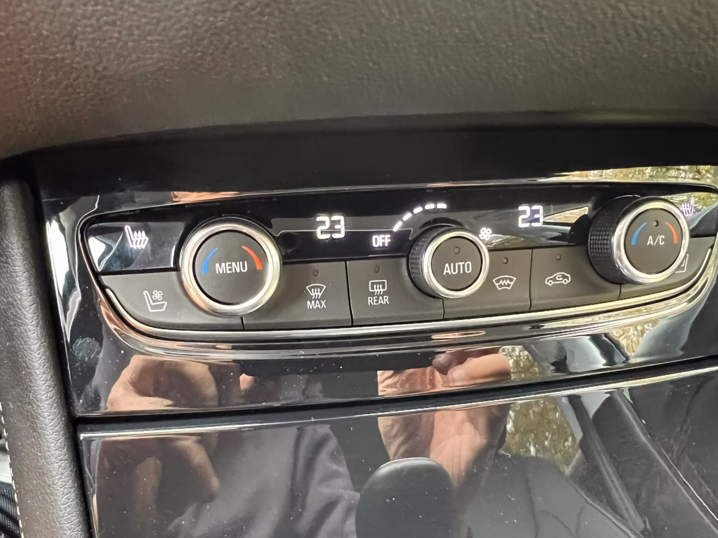 Opel Grandland X фото 13