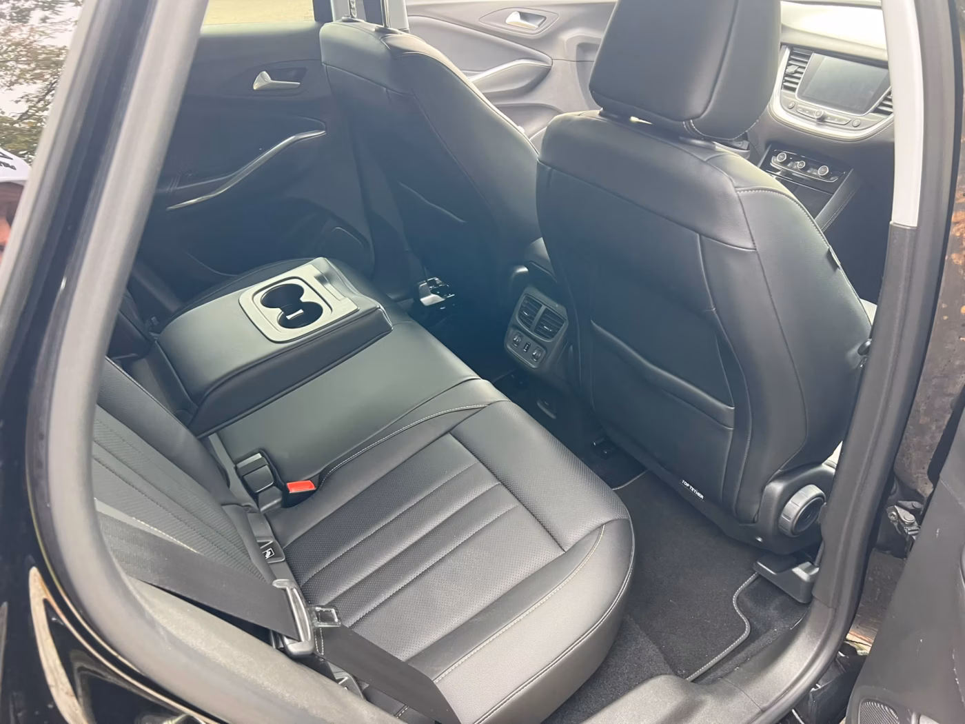 Opel Grandland X фото 14