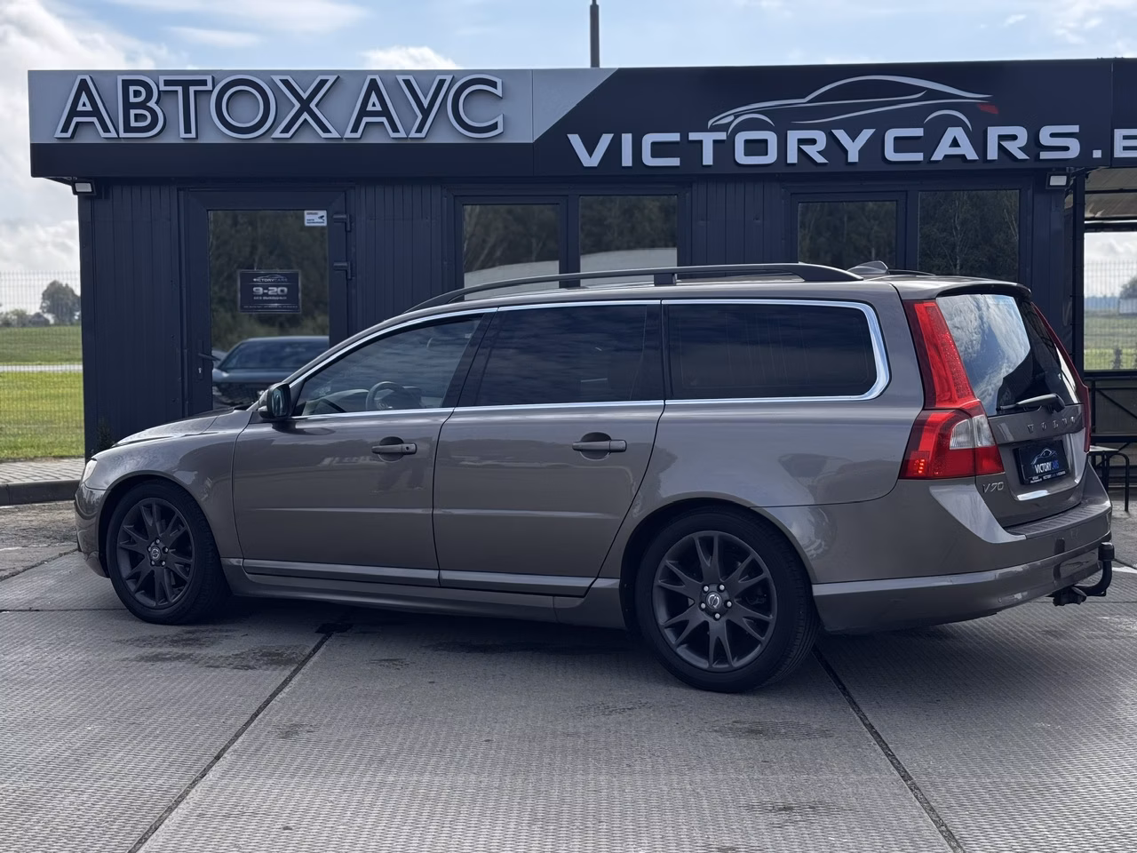 Volvo V70 фото 2