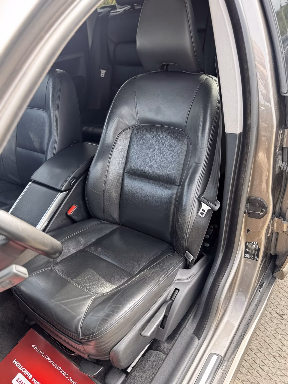Volvo V70 фото 14