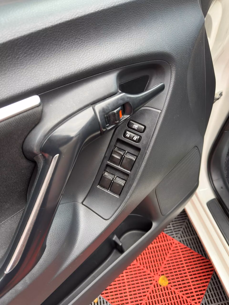 Toyota Verso фото 6