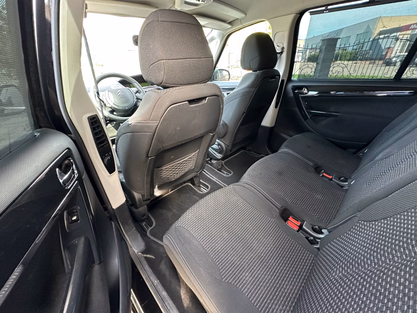 Citroen C4 Picasso фото 10
