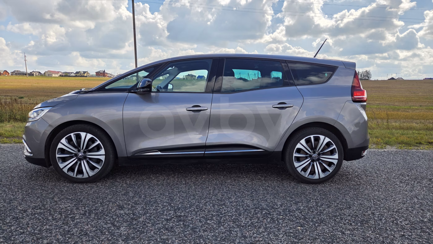 Renault Grand Scenic фото 6