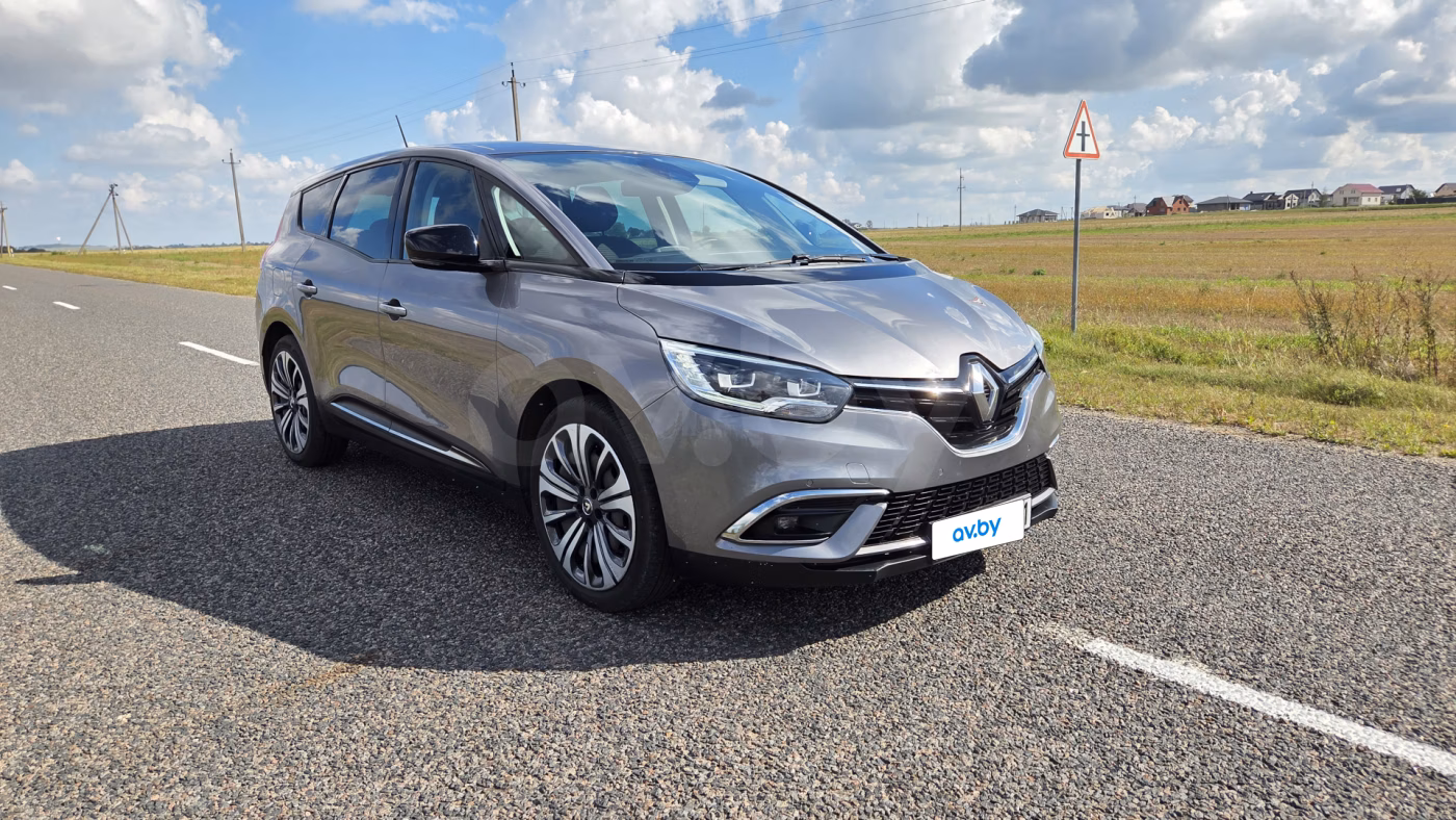 Renault Grand Scenic фото 8