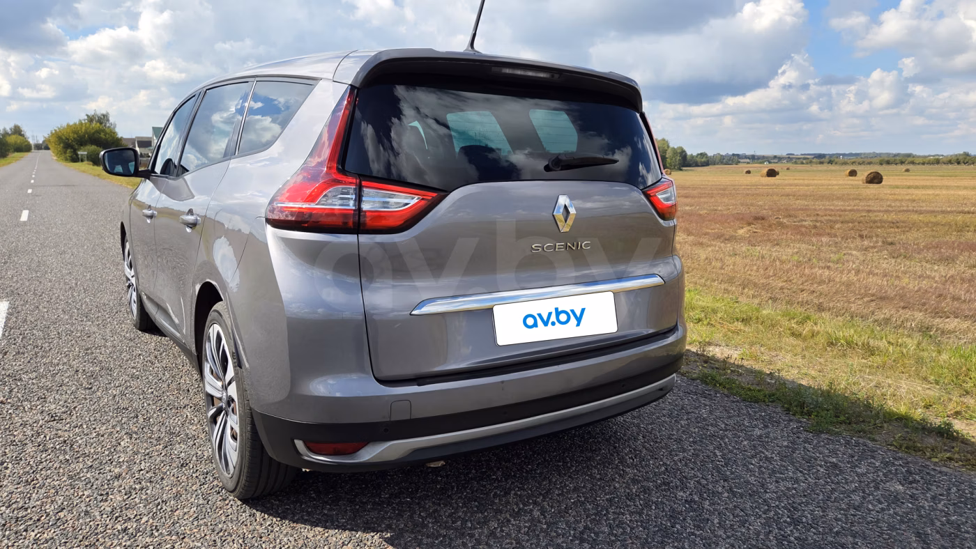 Renault Grand Scenic фото 18