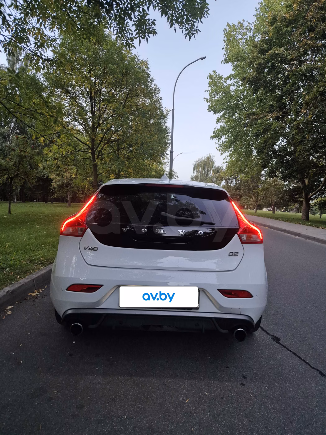 Volvo V40 фото 4