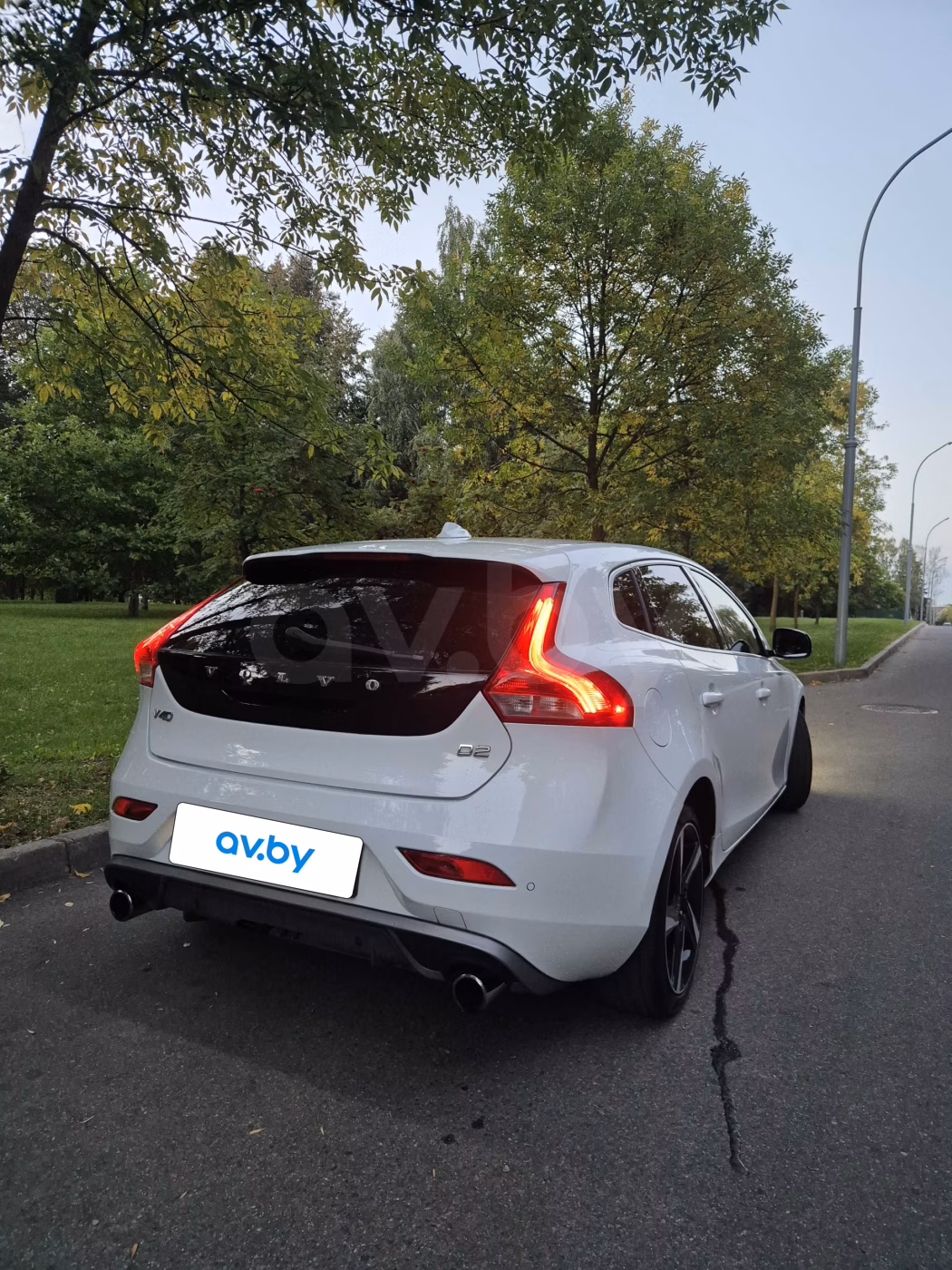 Volvo V40 фото 5