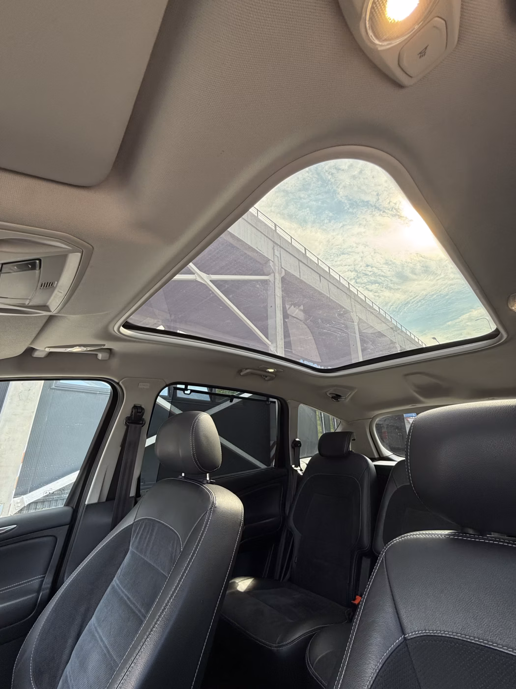 Ford S-MAX фото 13