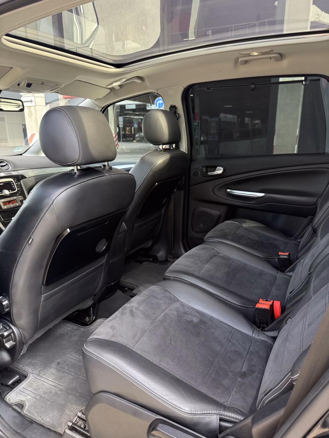 Ford S-MAX фото 14