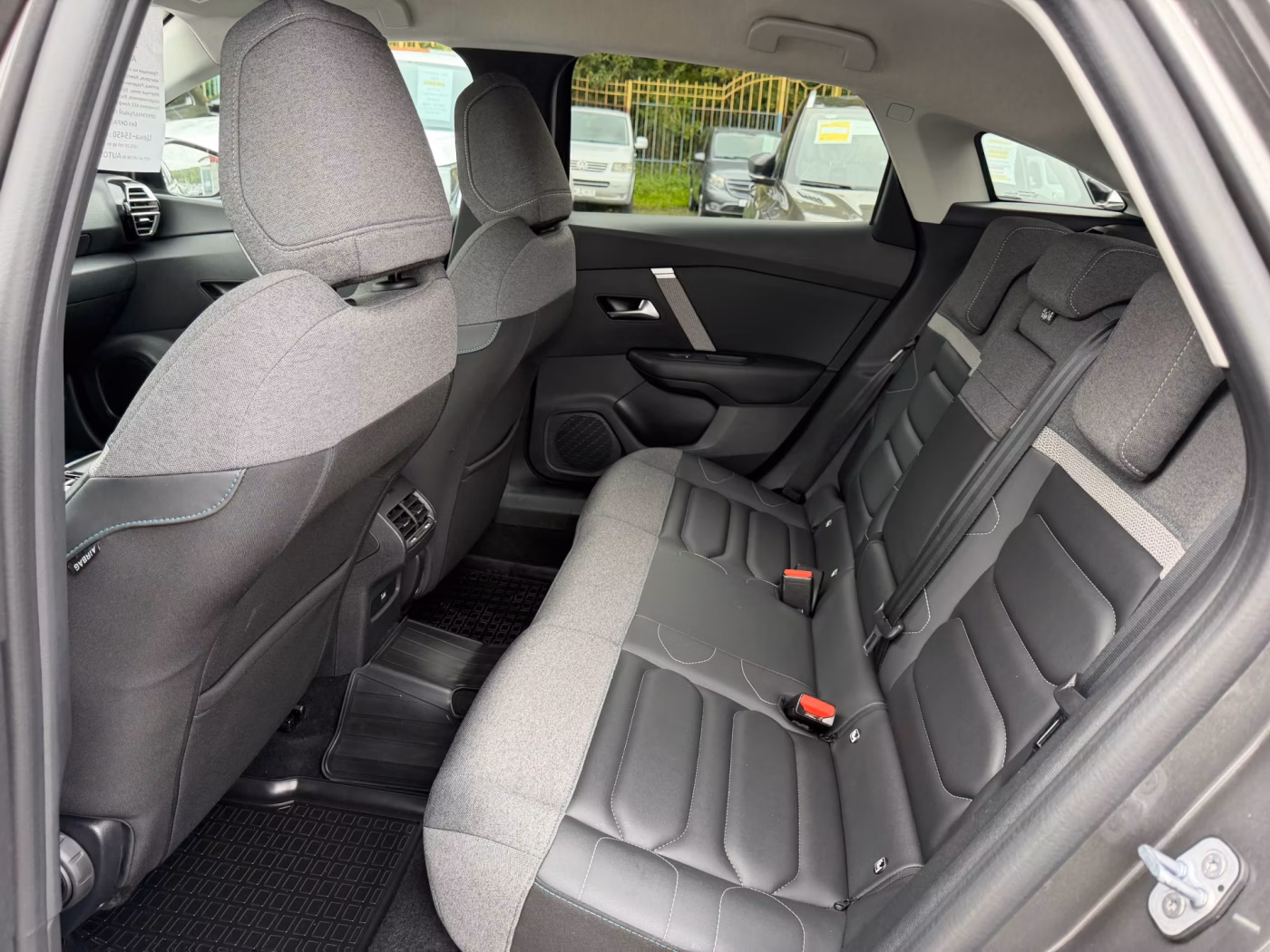 Citroen C4 фото 17