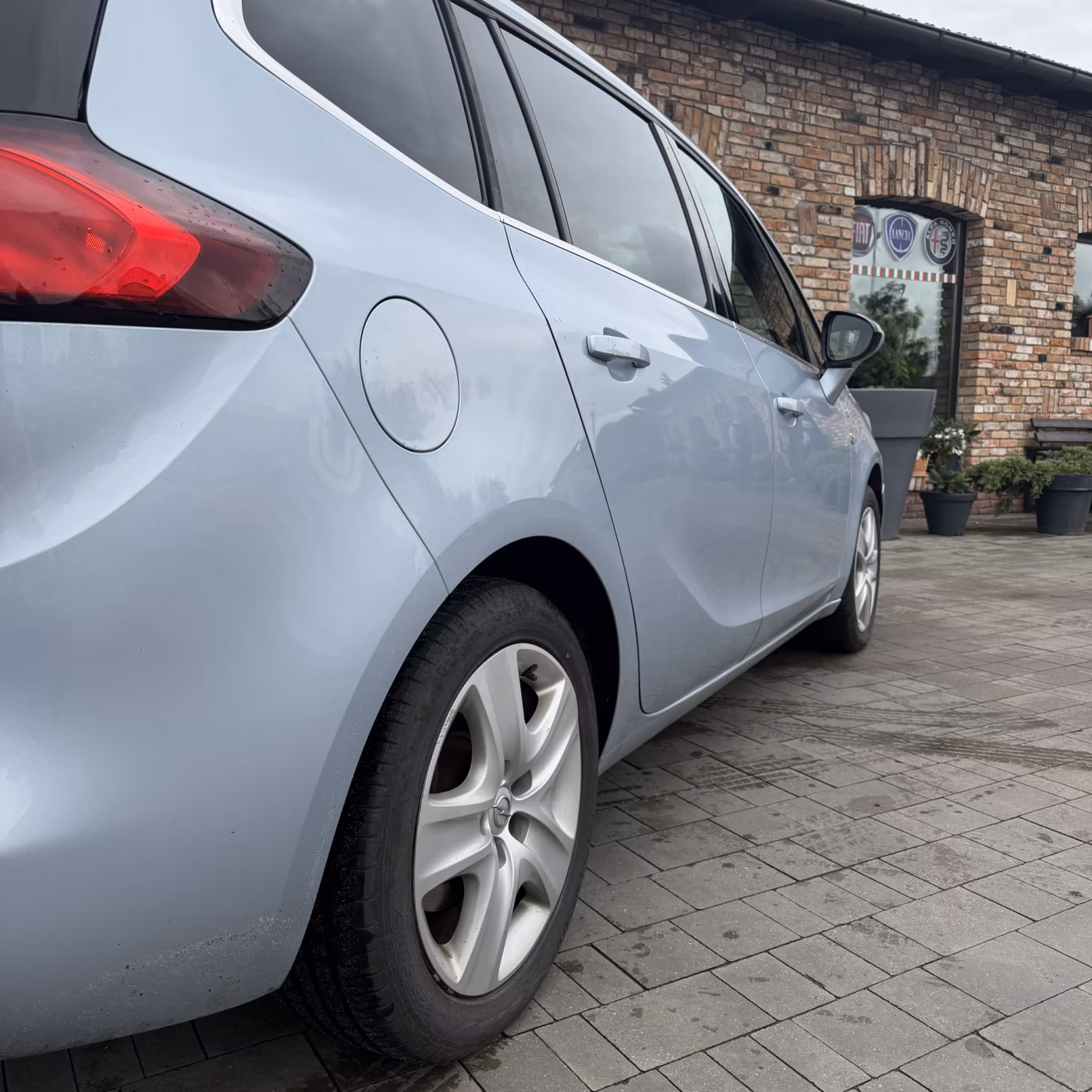 Opel Zafira фото 7