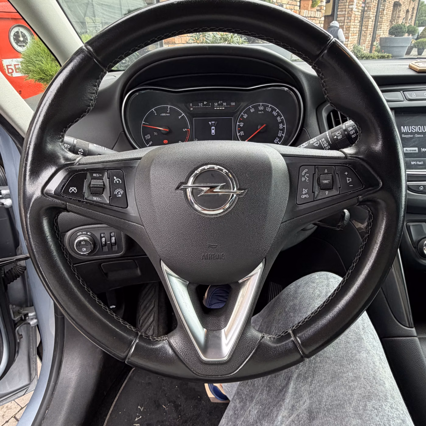 Opel Zafira фото 13