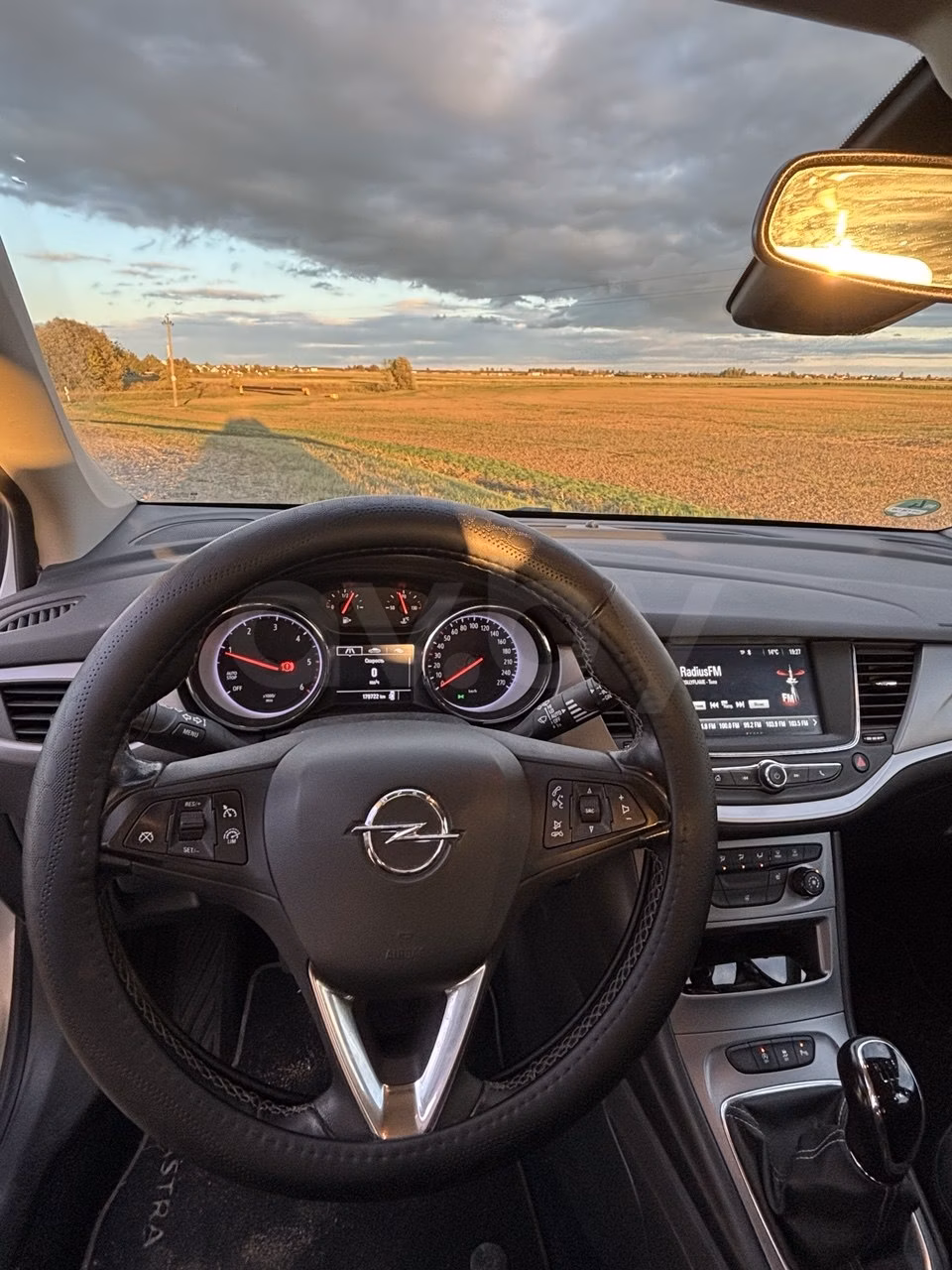Opel Astra фото 3