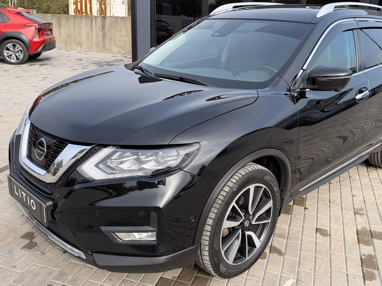Nissan X-Trail фото 2