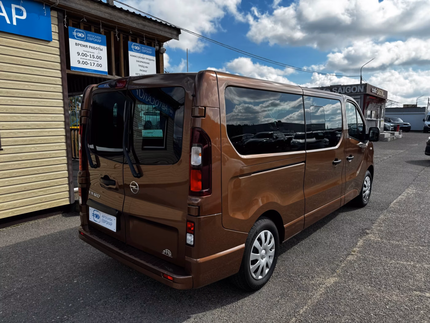 Opel Vivaro фото 5