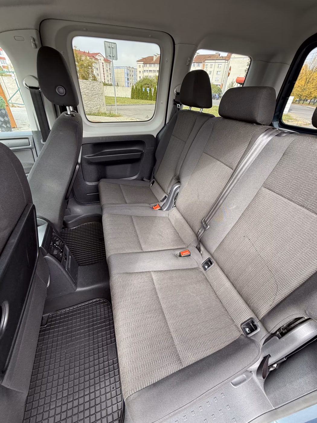 Volkswagen Caddy фото 19
