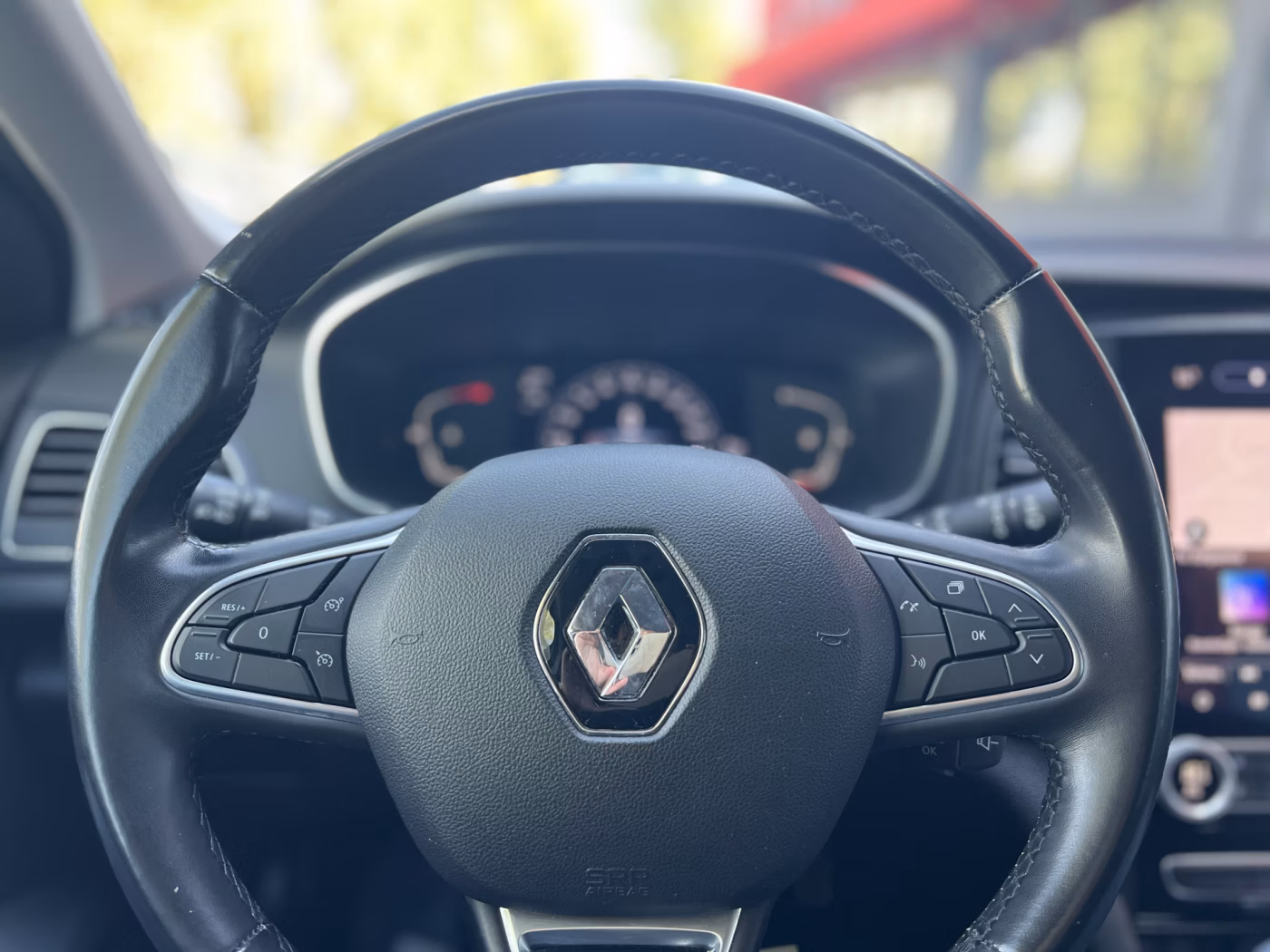 Renault Megane фото 10
