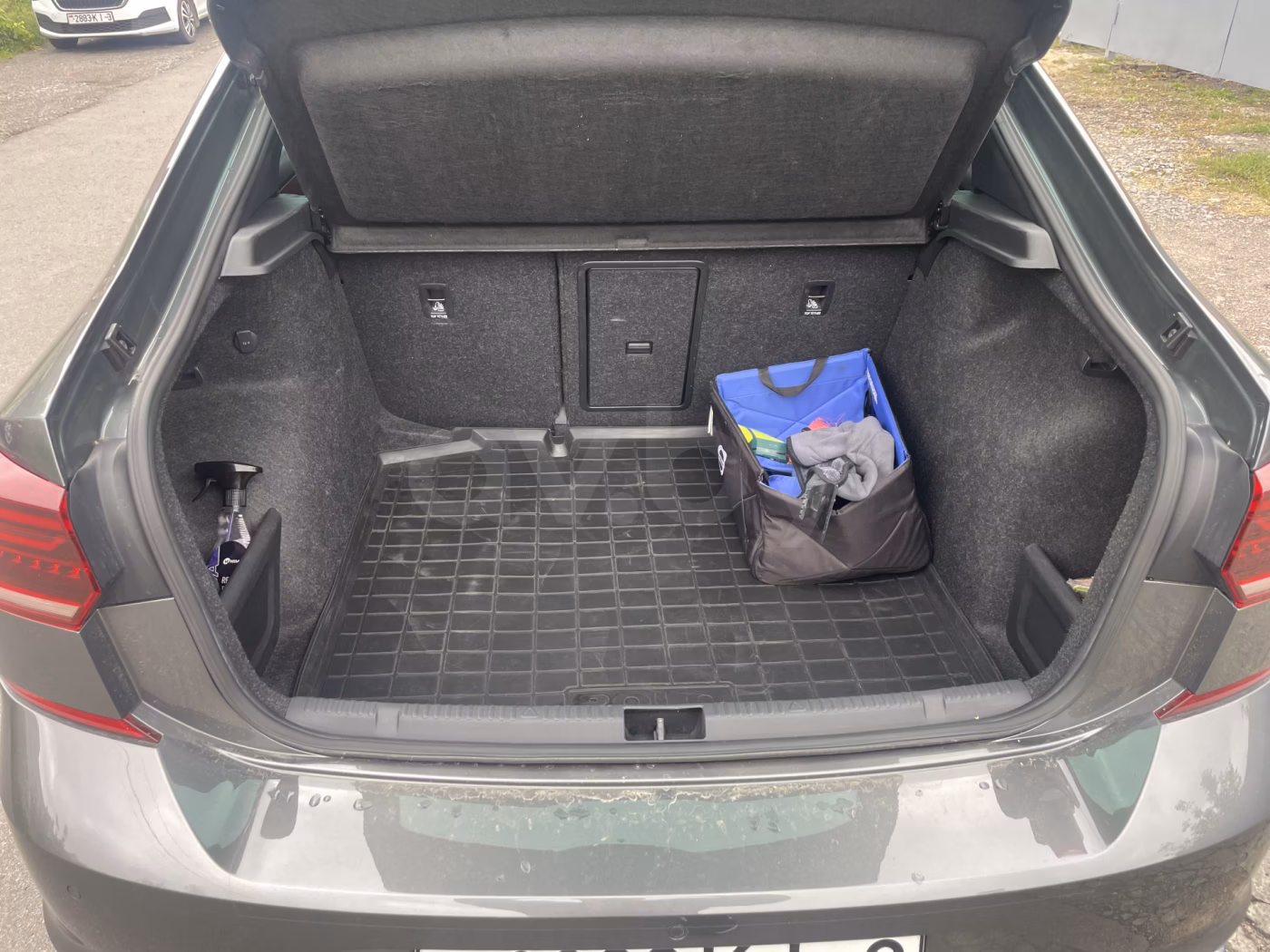 Volkswagen Polo Sedan фото 12