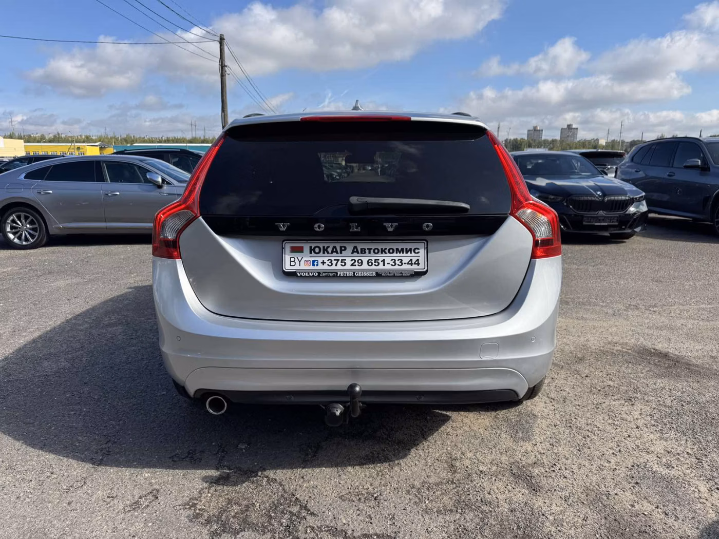 Volvo V60 фото 6