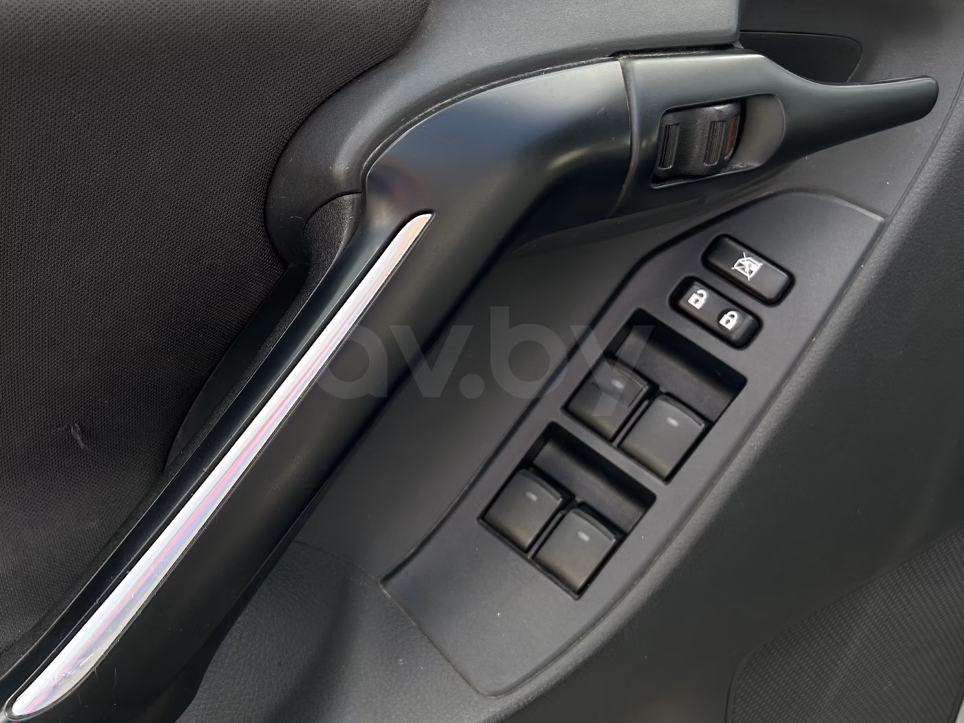 Toyota Verso фото 11