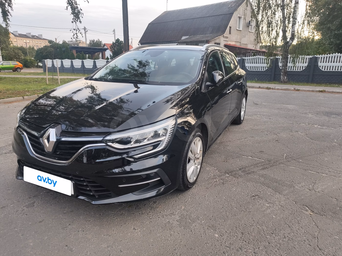 Renault Megane фото 2