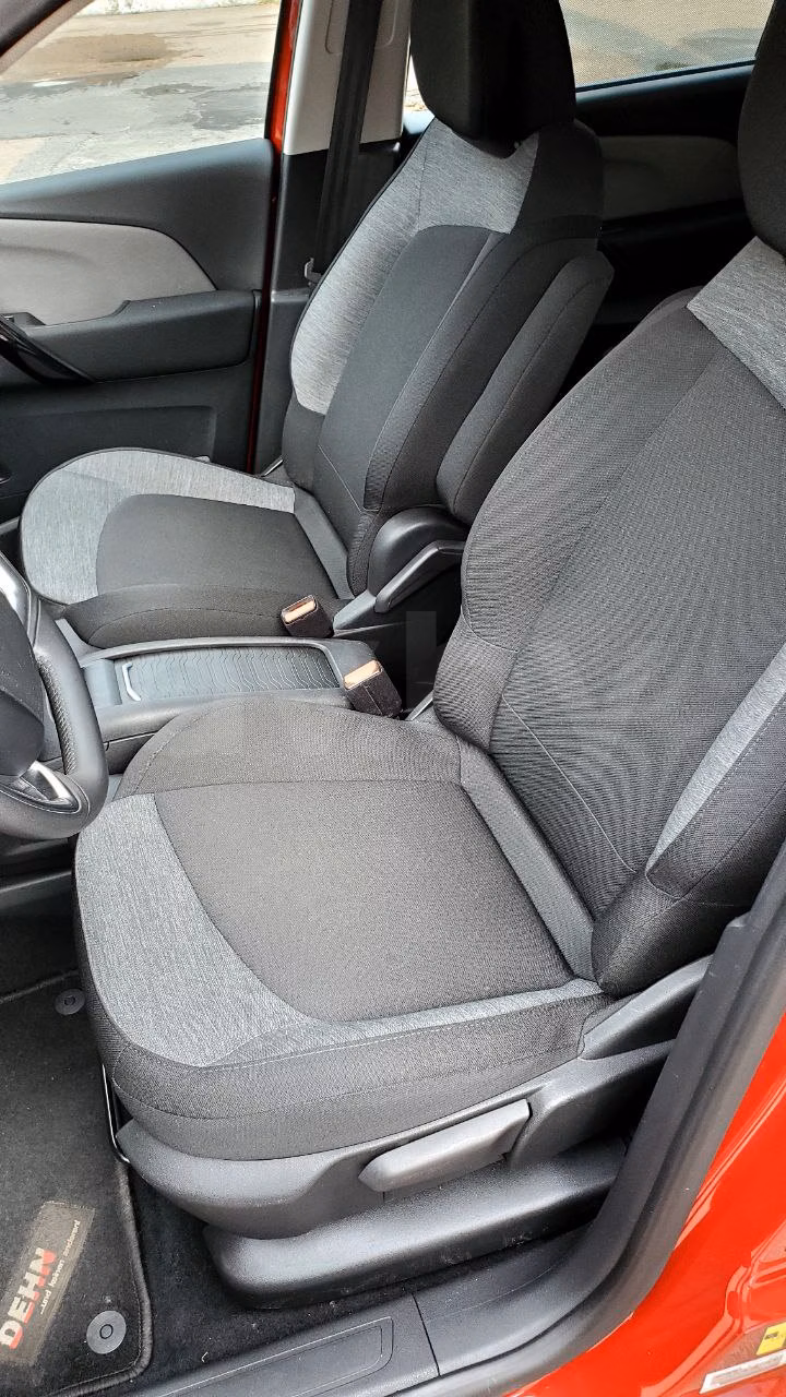 Citroen C4 Grand Spacetourer фото 7