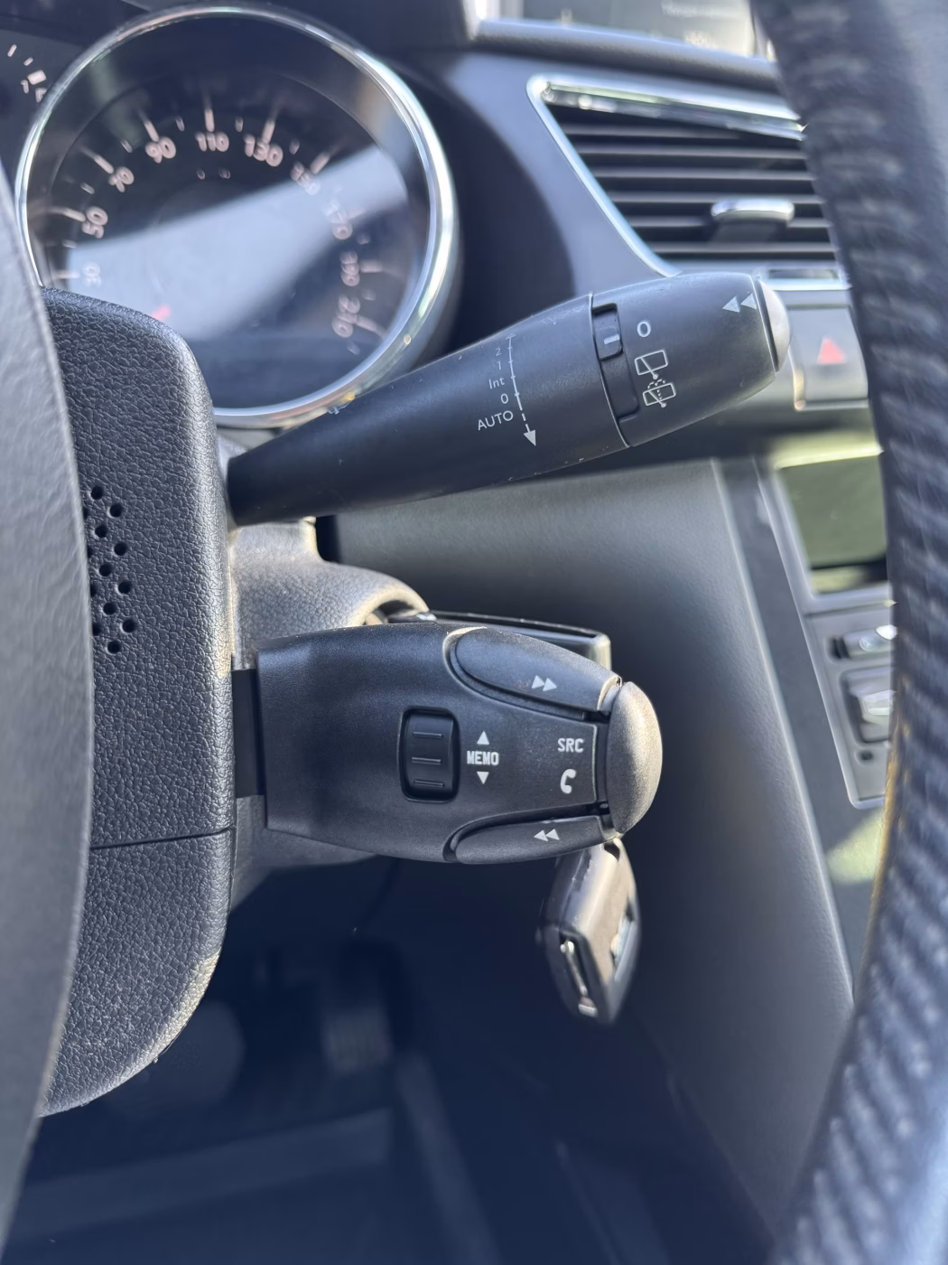 Peugeot 3008 фото 19