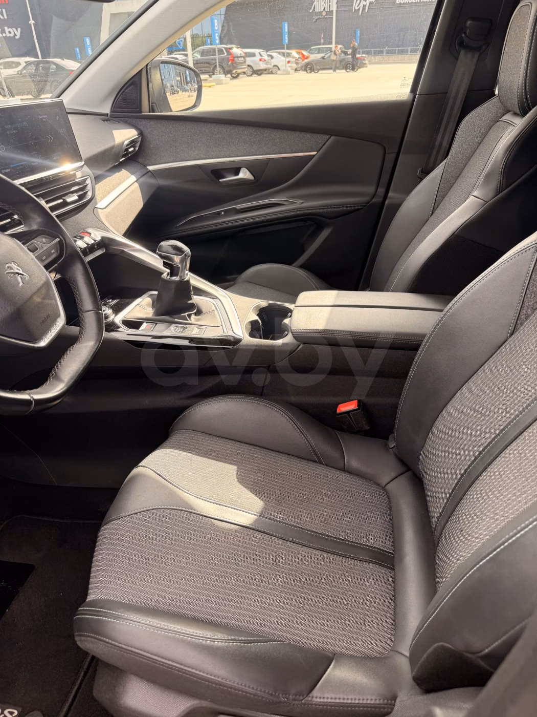 Peugeot 3008 фото 8