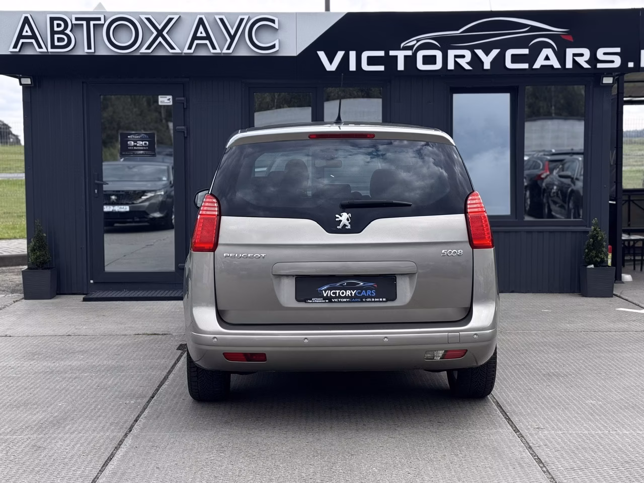 Peugeot 5008 фото 3