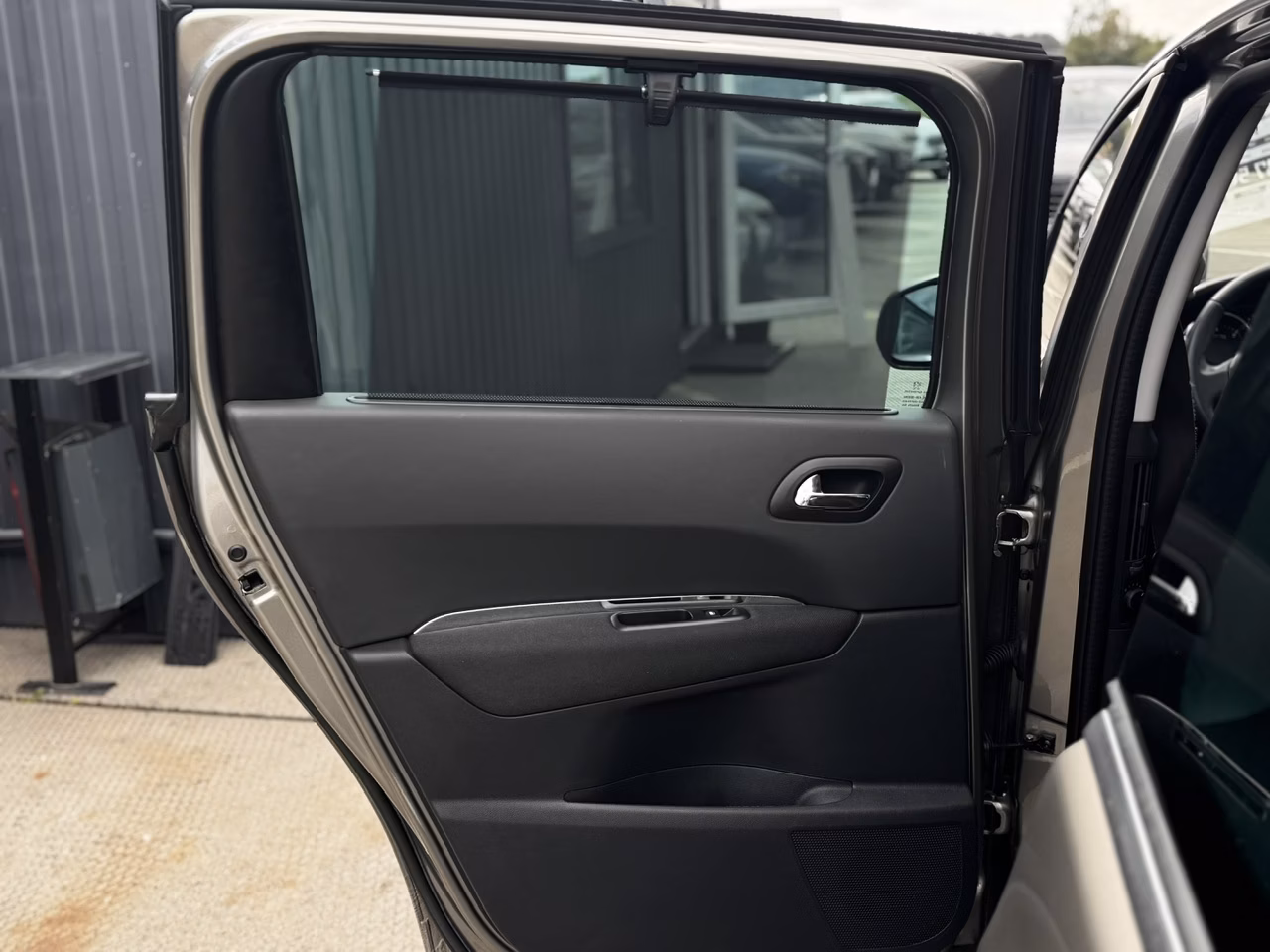 Peugeot 5008 фото 16