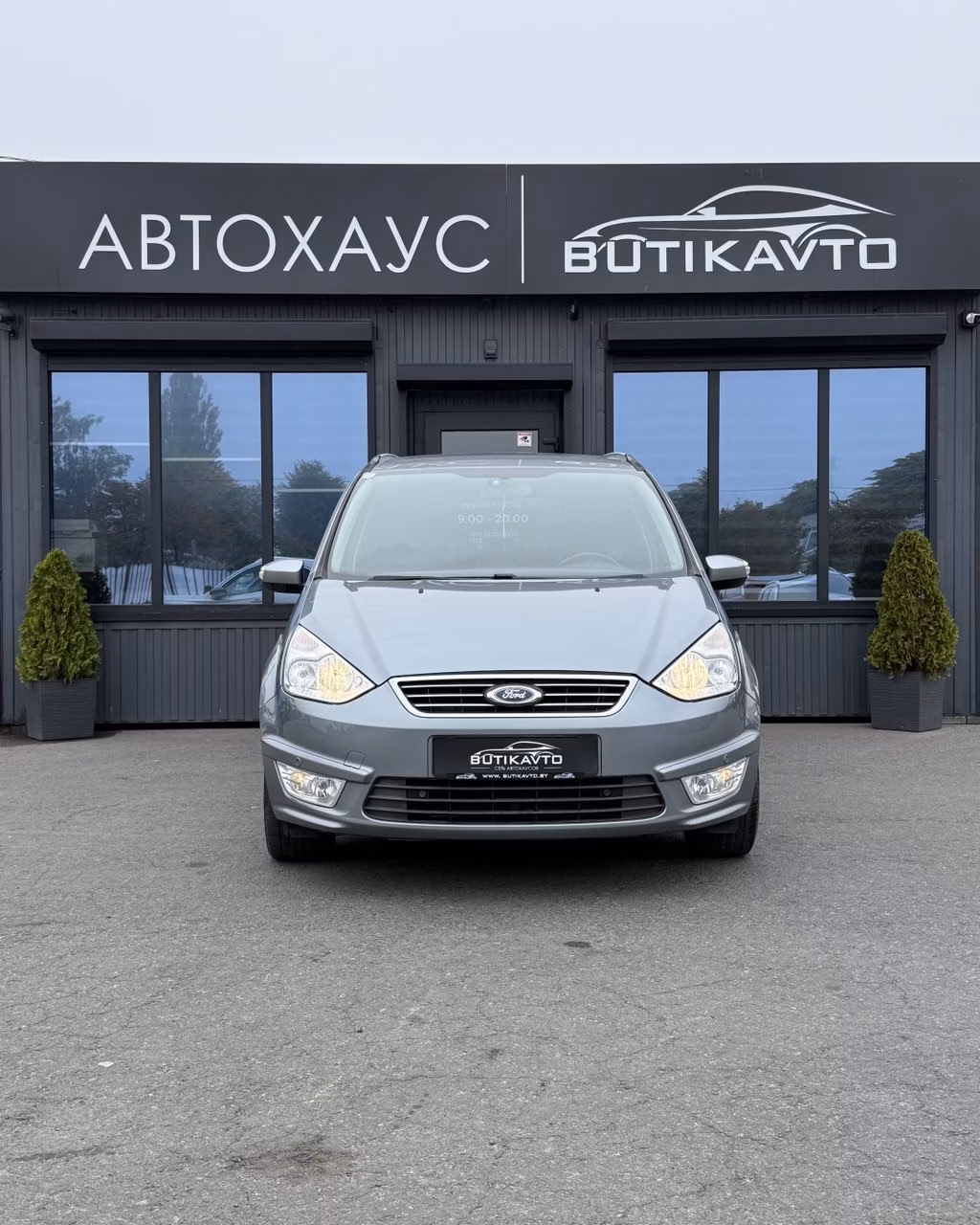 Ford Galaxy фото 2