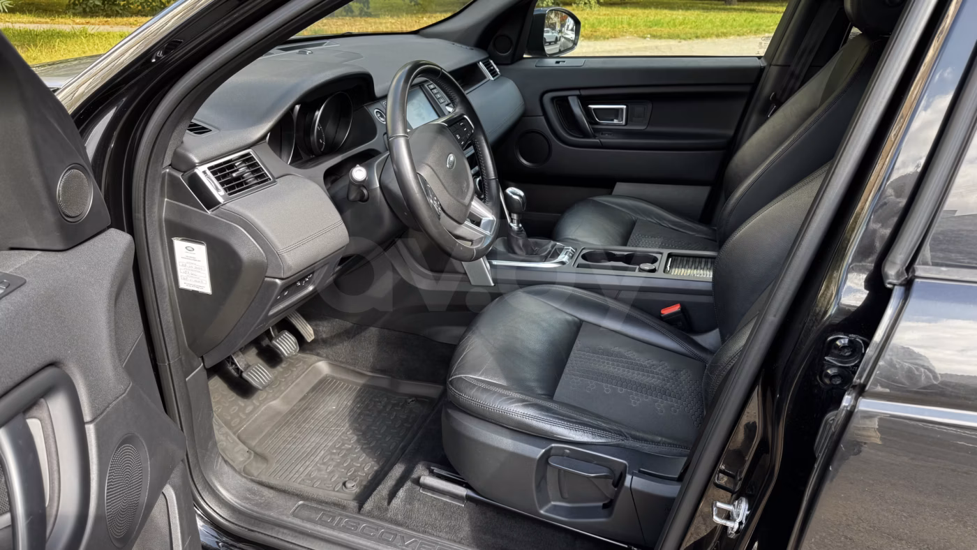 Land Rover Discovery Sport фото 6