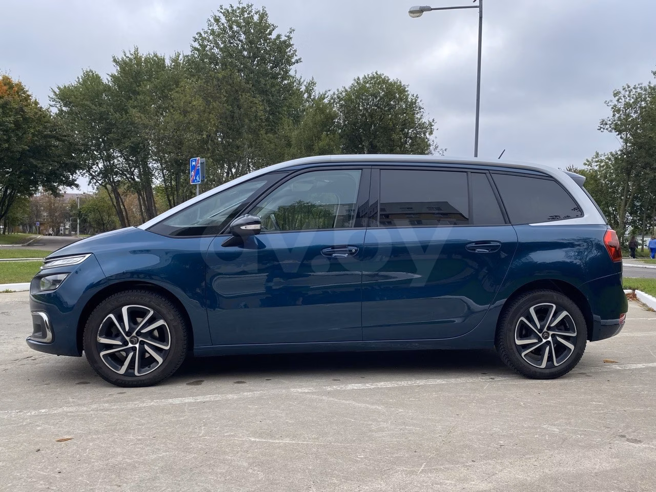 Citroen C4 Grand Spacetourer фото 9