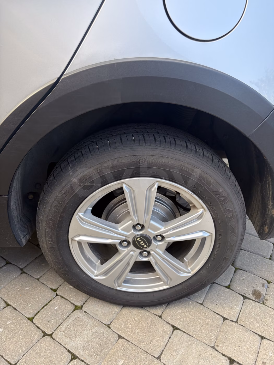 Kia Rio X (X-Line) фото 12