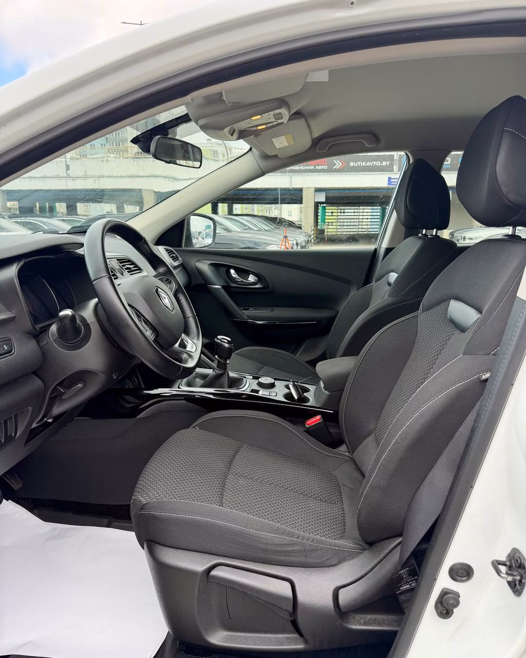 Renault Kadjar фото 9