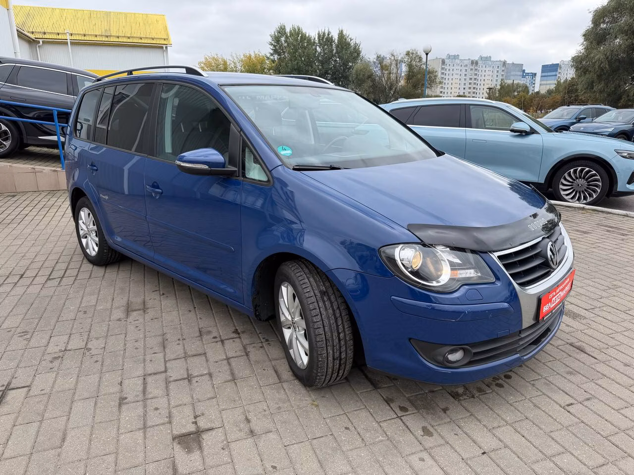 Volkswagen Touran фото 3
