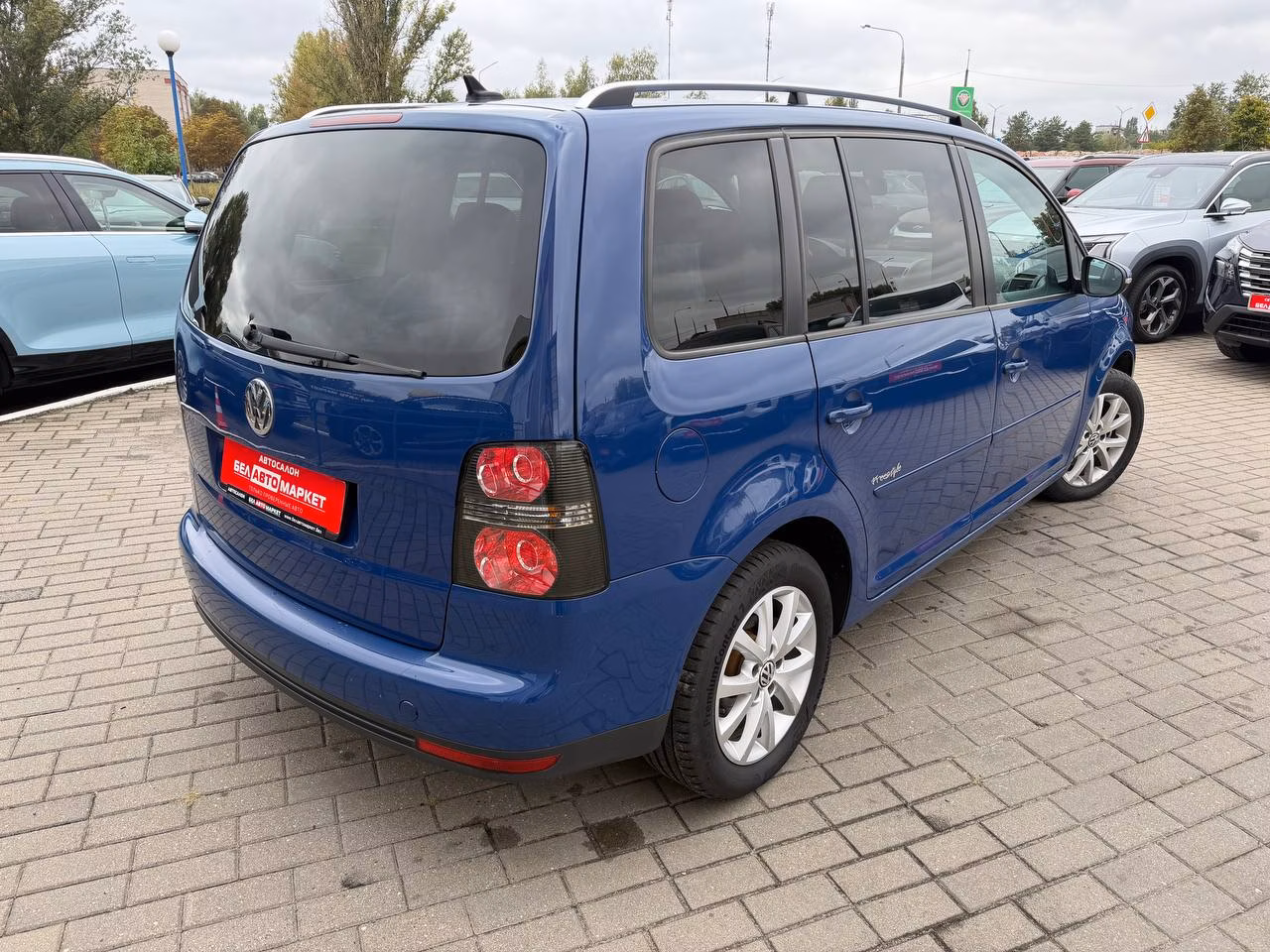 Volkswagen Touran фото 5