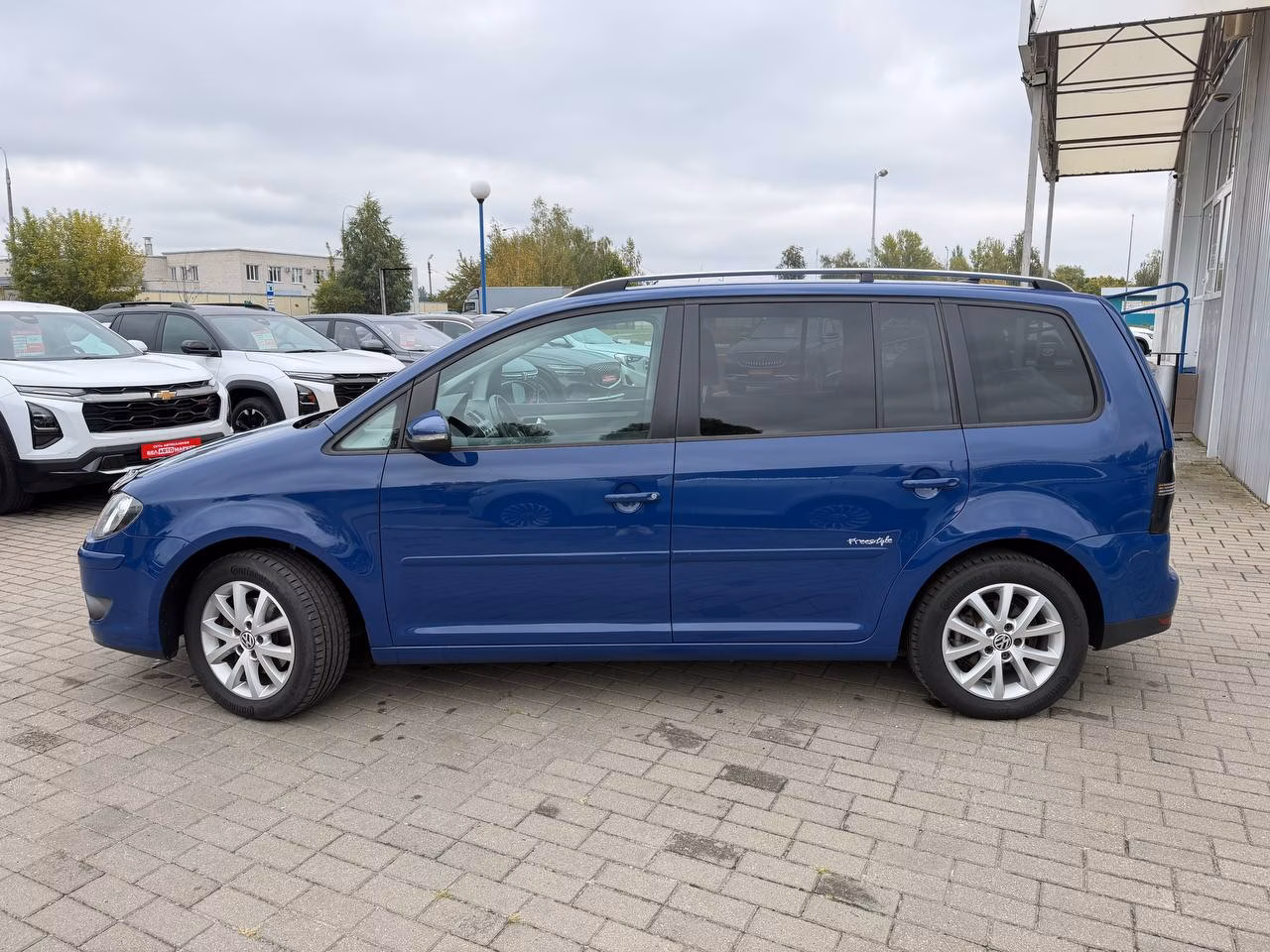 Volkswagen Touran фото 8