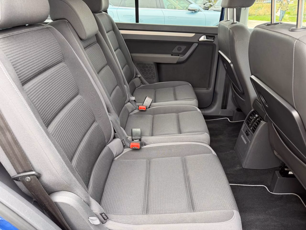 Volkswagen Touran фото 18