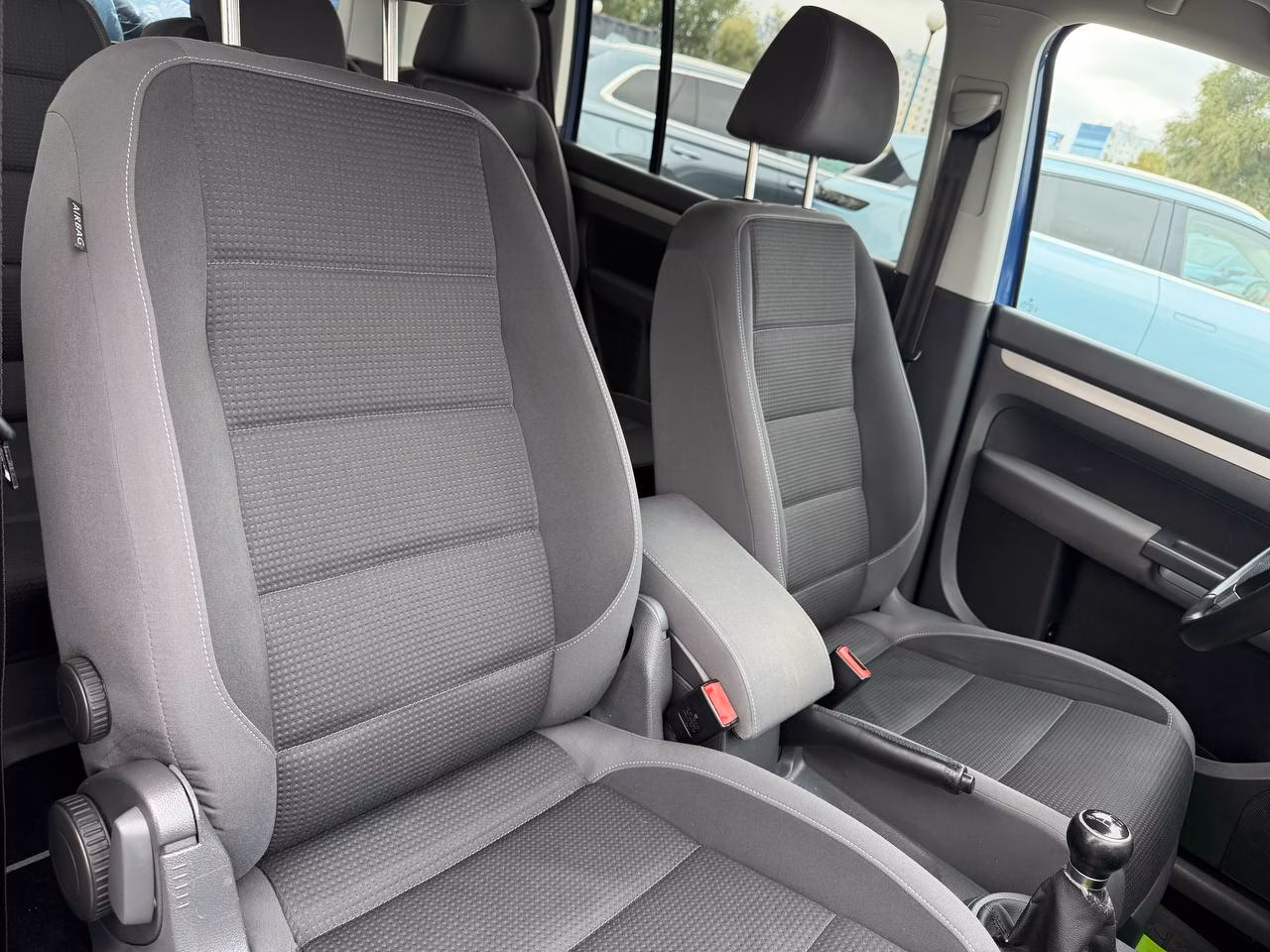 Volkswagen Touran фото 19