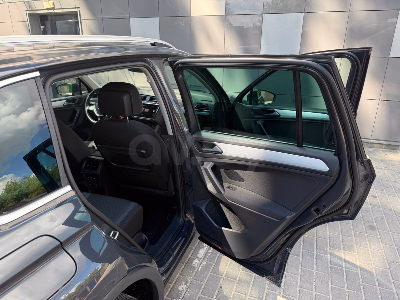 Volkswagen Tiguan фото 8