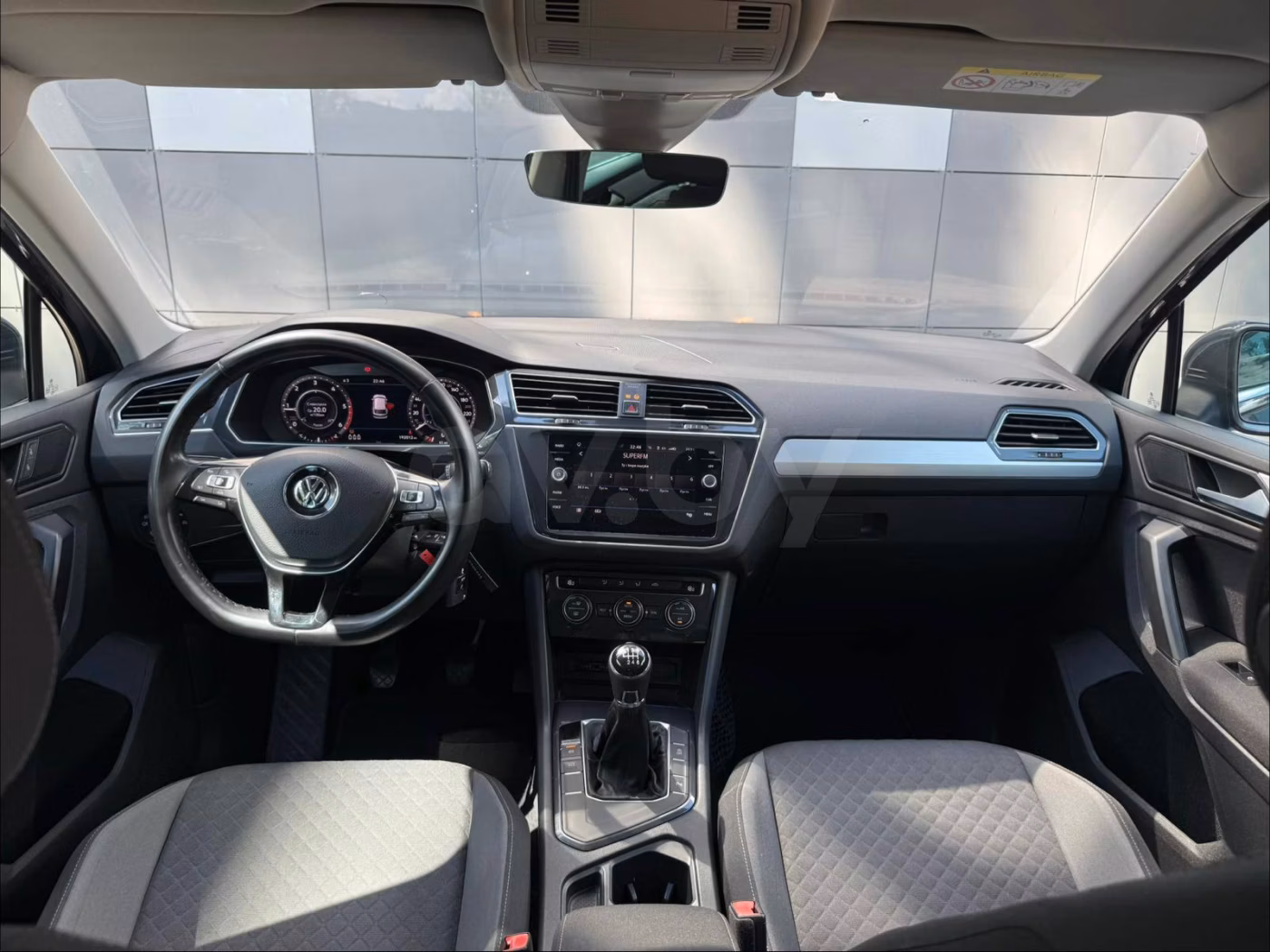 Volkswagen Tiguan фото 11